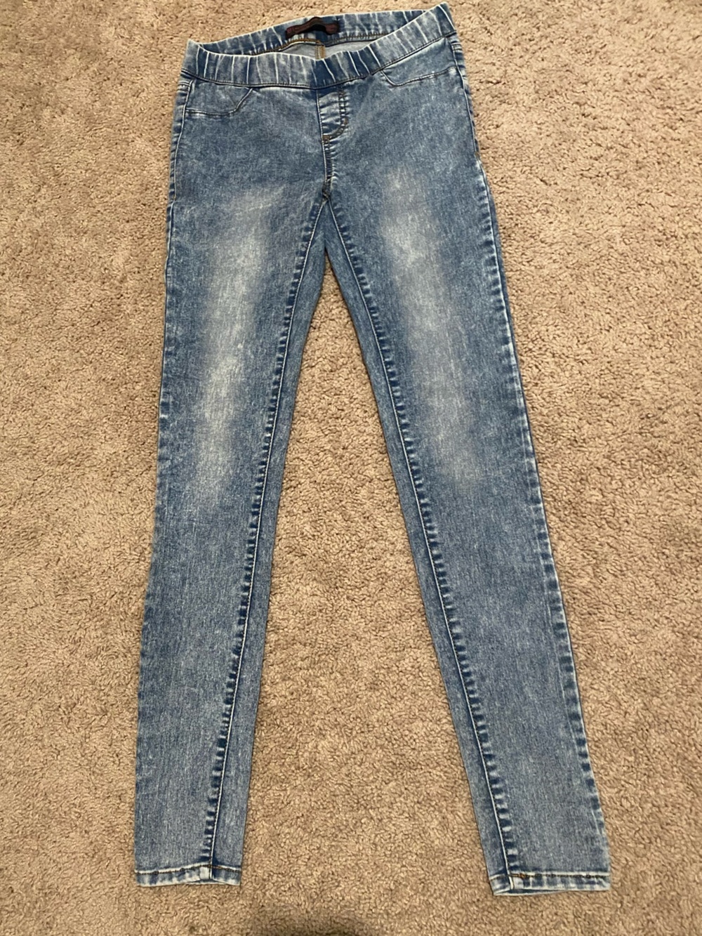 No Boundaries Light Blue Washed Jeggings